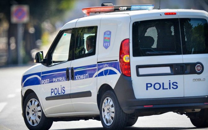 Полиция обезвредила мужчину в Баку, оказавшего вооруженное сопротивление