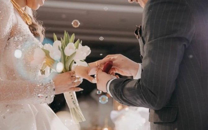 Ölkədə əcnəbilərlə nikah artır: təhlükə, yoxsa...