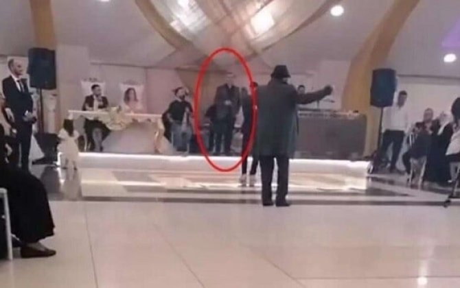 Müğənni toy vaxtı infarkt keçirib öldü - VİDEO