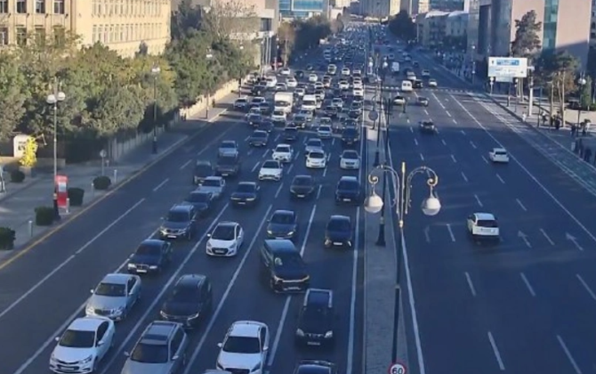 Bakıda 25 istiqamətdə tıxac var - SİYAHI