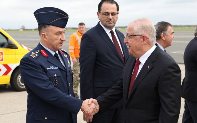 Türkiyə müdafiə naziri Brüsselə səfər etdi