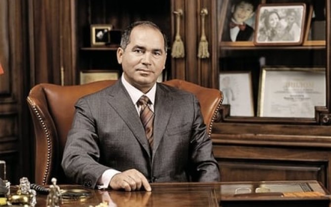 Milyarder Fərhad Əhmədov məhkəmədə ifadə verdi