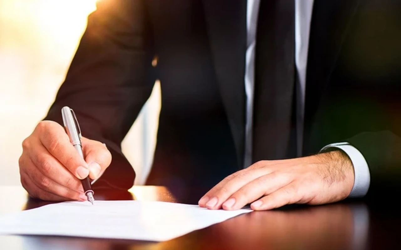 İcra başçısı müavinləri ilə bağlı yeni qayda müəyyənləşir