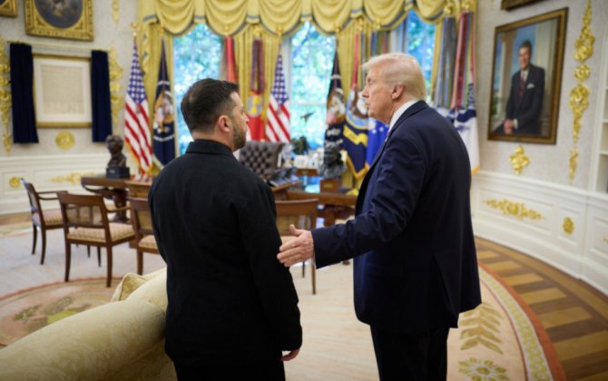 СМИ: Встреча Трампа и Зеленского завершилась спустя 2,5 часа