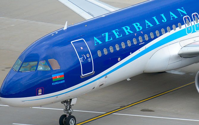 AZAL: Совершивший аварийную посадку в Пулково самолет прошел плановый технический осмотр