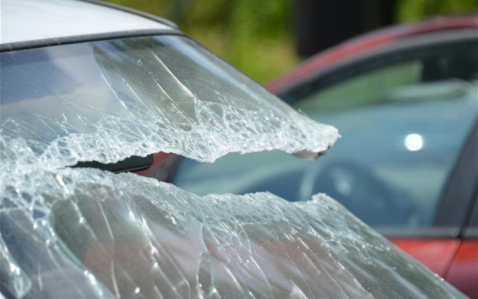 В Габале столкнулись два автомобиля, есть пострадавшие