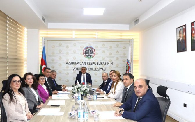 İki vəkilin fəaliyyəti dayandırıldı, dördünə xəbərdarlıq edildi - FOTO