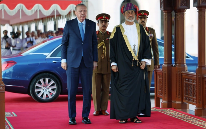Ərdoğan Omanda səfərdədir