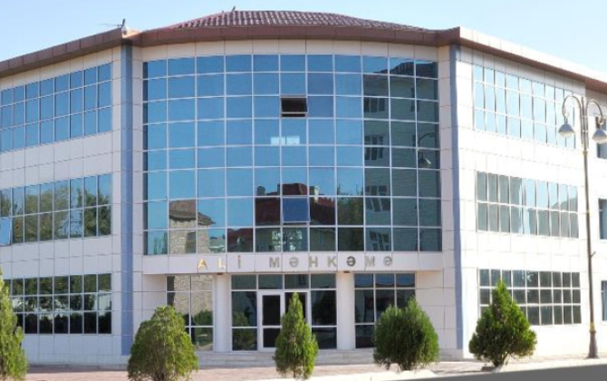 Naxçıvan Ali Məhkəməsinin hakimi vəzifəsindən azad edildi
