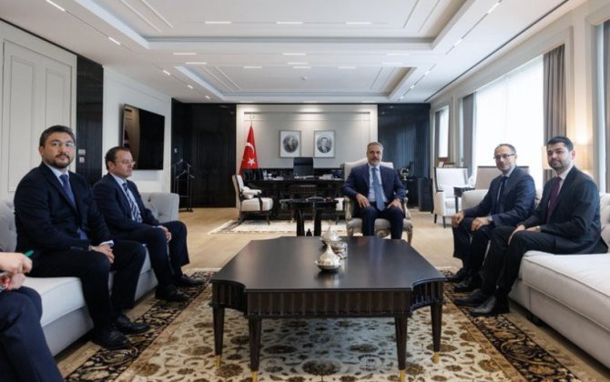 Hakan Fidan TÜRKPA-nın Baş katibi Ramil Həsəni qəbul edib