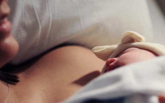 Körpə nə vaxt görməyə, eşitməyə başlayır?