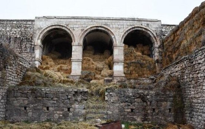 Qarğabazar karvansarayı bərpa ediləcək