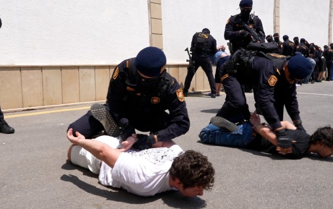 Məhkəmə Bakıda saxlanılan ruslarla bağlı QƏRAR VERDİ