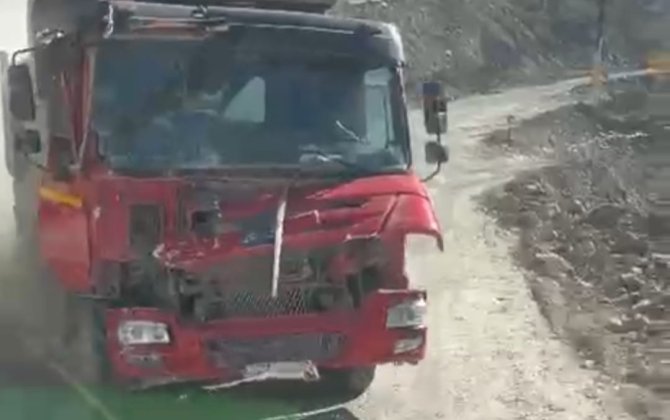 Kəlbəcərdə yol qəzası baş verib - Yük maşınları qəza törədib - FOTO - VİDEO