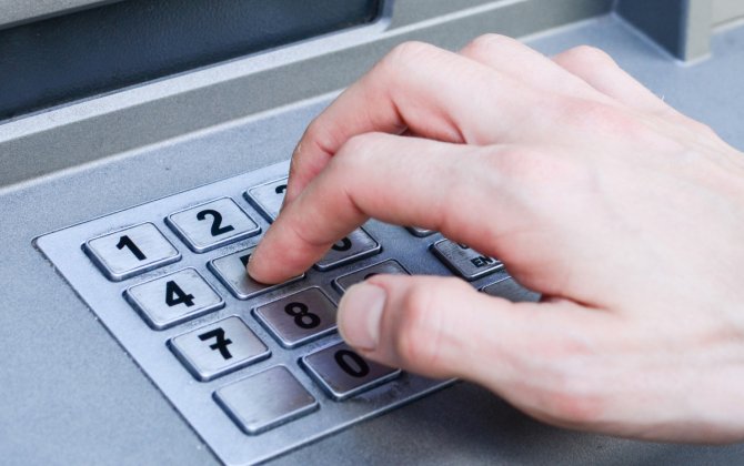 Hərbi və xüsusi rütbəli şəxslərə güzəştli şərtlərlə əmək pensiyası təyin edilmə qaydası təsdiqlənib