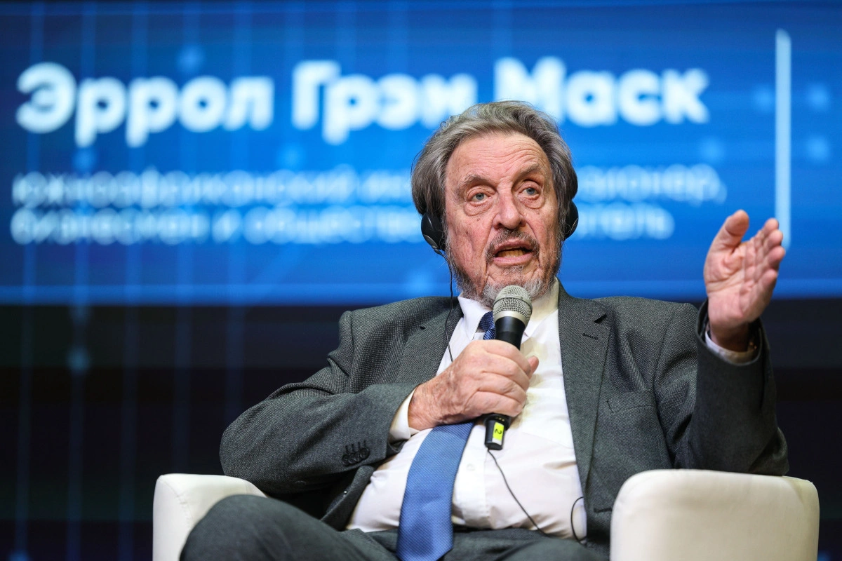 İlon Maskın atası Rusiya pasportu almaq istəyir - VİDEO