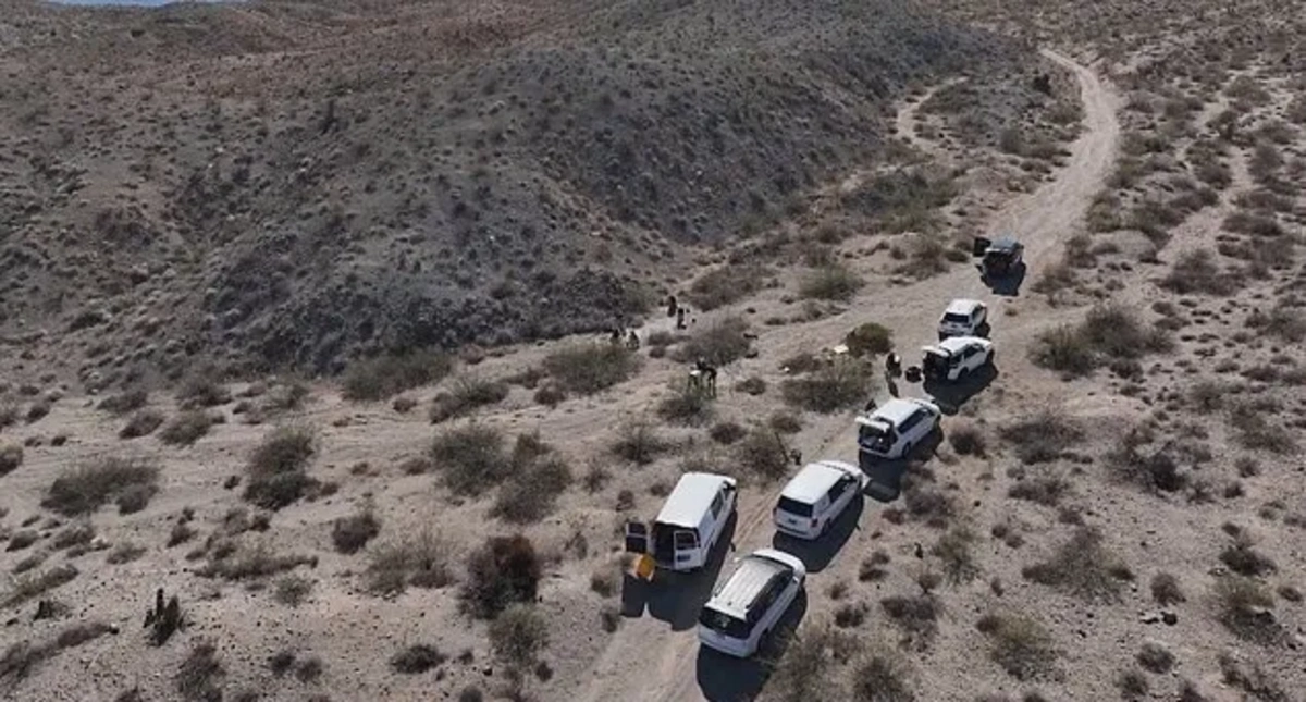 Dəhşətli hadisə - Yüzlərlə yandırılmış insan qalıqları tapıldı