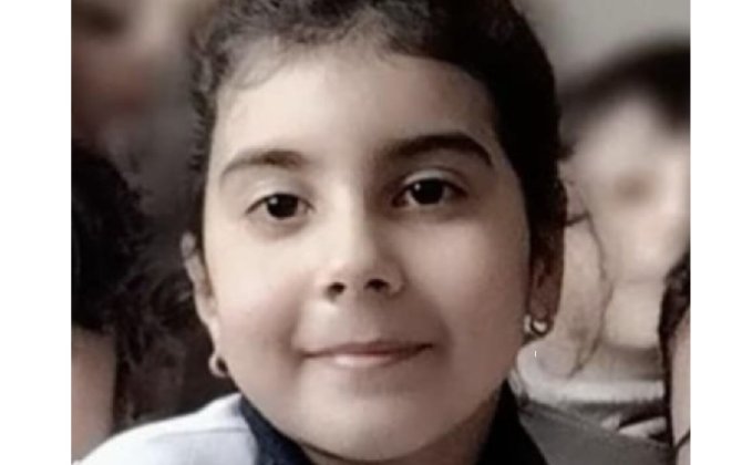 Maşın 2-ci sinif şagirdini vurub öldürdü - FOTO