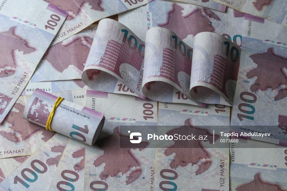 Вклады населения в азербайджанских банках выросли на 11,5%