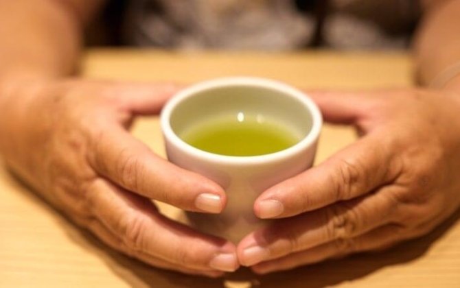 Qara, yaşıl və ya adaçayı deyil: Ən sağlam çay bu imiş
