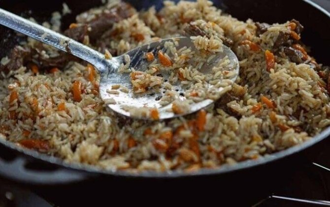 Yaponlar plovu belə bişirir - Dən-dən olmasının sirri