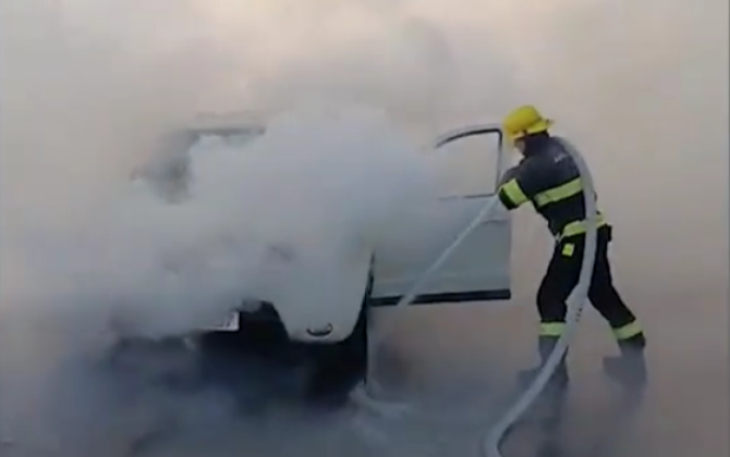 Salyanda “Haval” markalı maşın yandı