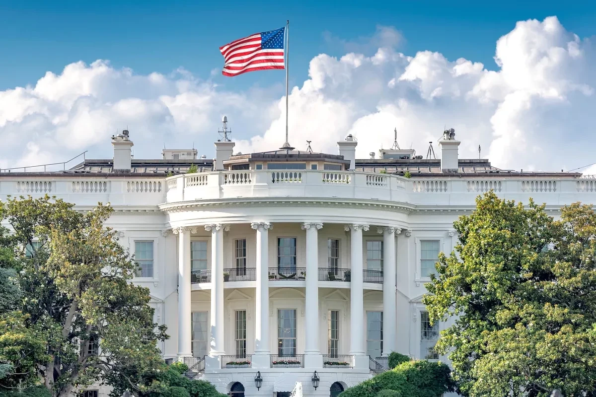 Белый дом готовит запасные планы на случай отмены пошлин Верховным судом