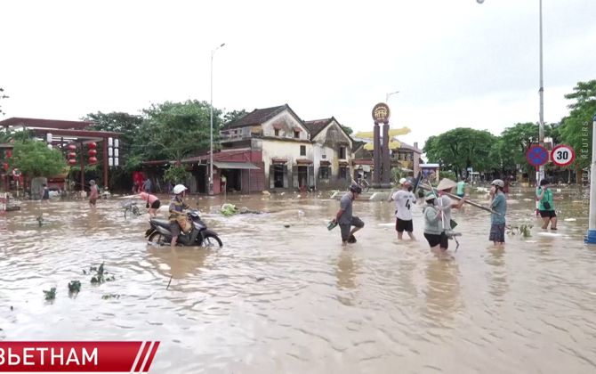 Более 40 человек погибли во Вьетнаме из-за наводнений