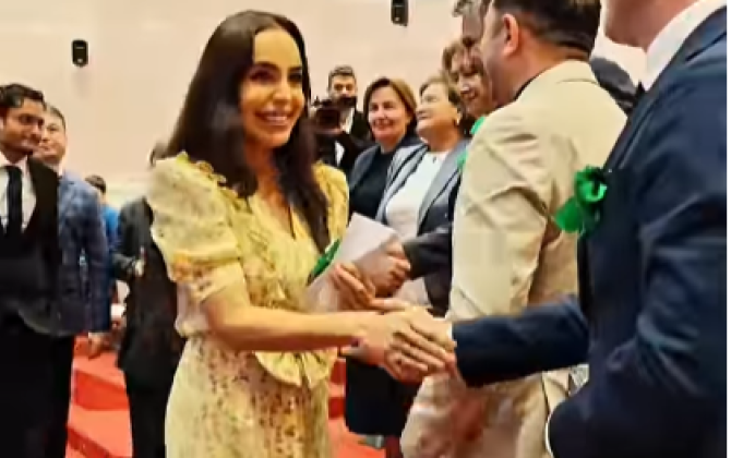 Leyla Əliyeva Avropa-Azərbaycan məktəbində - VİDEO