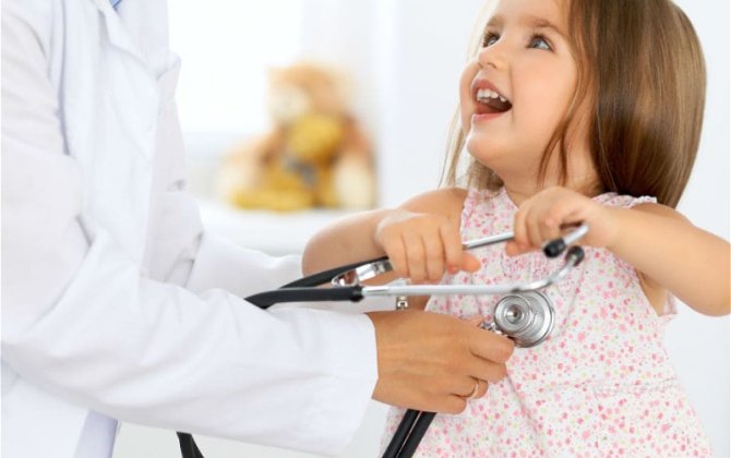 В Азербайджане предлагается включить диспансеризацию детей в ОМС