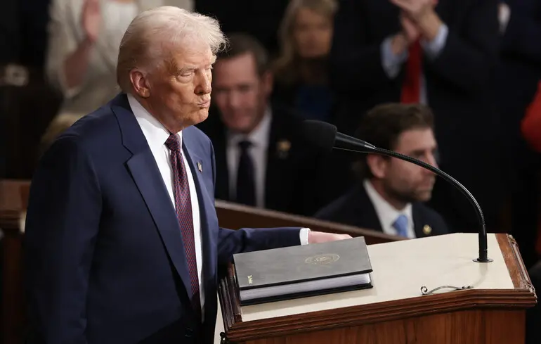 Трамп призвал республиканцев немедленно прекратить шатдаун