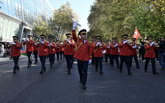 Bakıda hərbçilərin zəfər yürüşü BAŞLADI