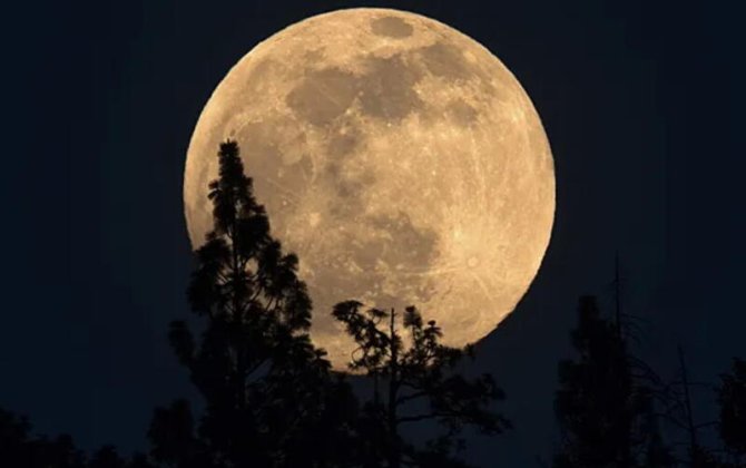 В Азербайджане наблюдалось суперлуние