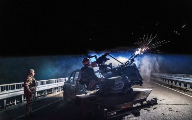 Gecənin dron savaşı: iki cəbhədə - Rusiya Ukraynanı vurur, Ukrayna cavab verir