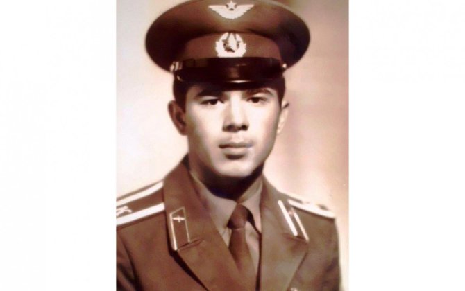 Azərbaycanın ilk hərbi təyyarəçisi baş leytenant Vaqif Qurbanova Milli Qəhrəman adı verilib