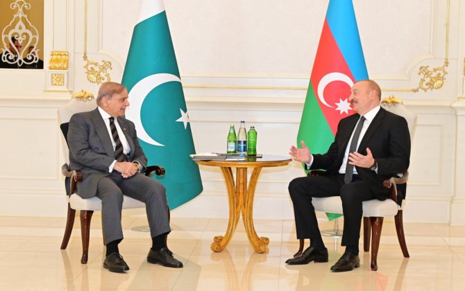 Pakistanın baş naziri Zəfər Günü münasibətilə ölkə rəhbərliyini və xalqını təbrik edib - FOTO