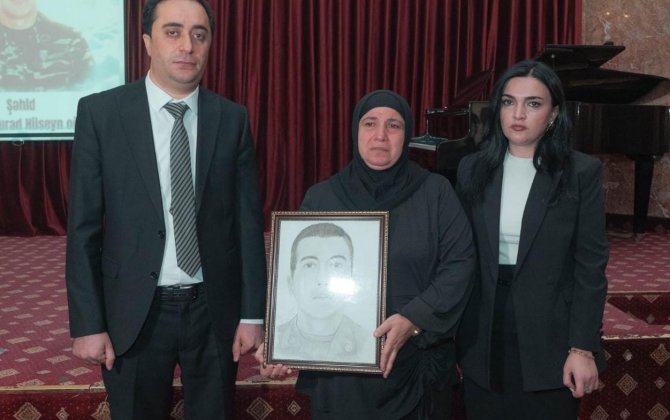 24 nömrəli onbirillik musiqi məktəbində Zəfər günü qeyd edilib - FOTO