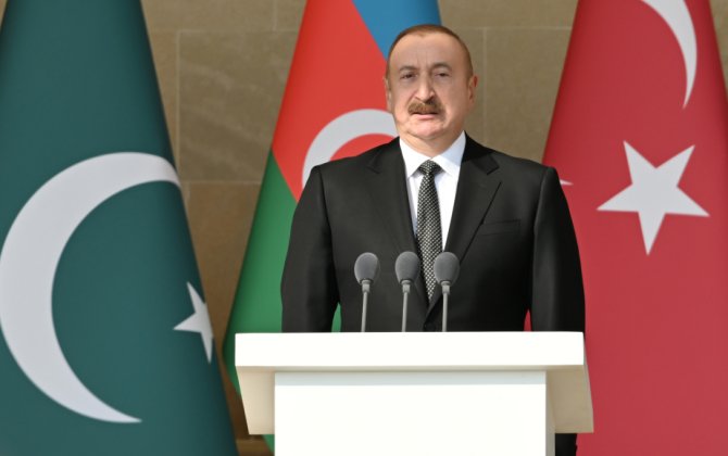 Azərbaycan Prezidenti: 