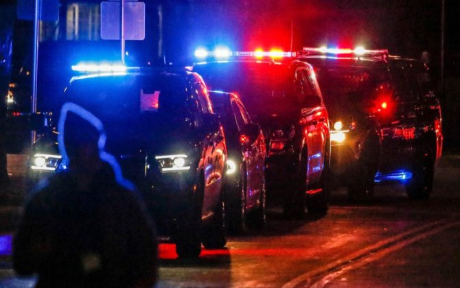 ABŞ-də avtomobil piyadalara çırpılıb, ölənlər və xəsarət alanlar var