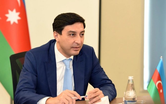 Nazirdən maraqlı paylaşım - FOTO