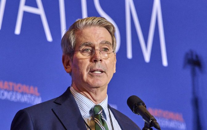 Бессент: экономический рост США может сократиться вдвое при продолжении шатдауна