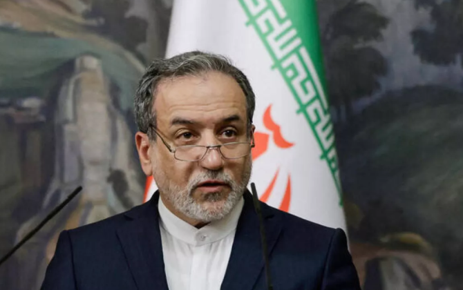 Аббас Арагчи: Иран не доверяет ни одной стране