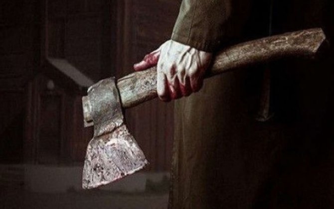 Bakıda DƏHŞƏT: kişi arvadını baltaladı və özünü asdı