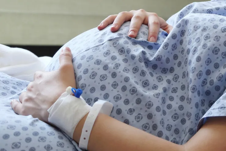 İmişlidə FACİƏ: hamilə qadın doğuş zamanı öldü