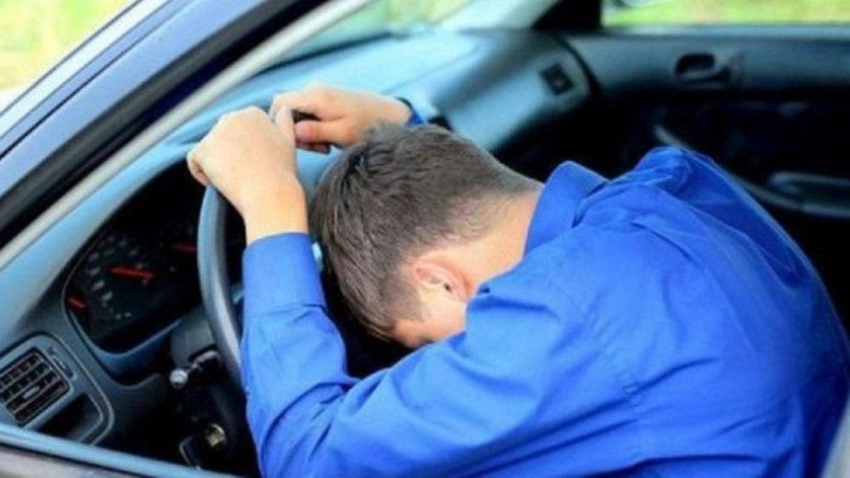 В Загатальском районе в автомобиле обнаружено тело мужчины