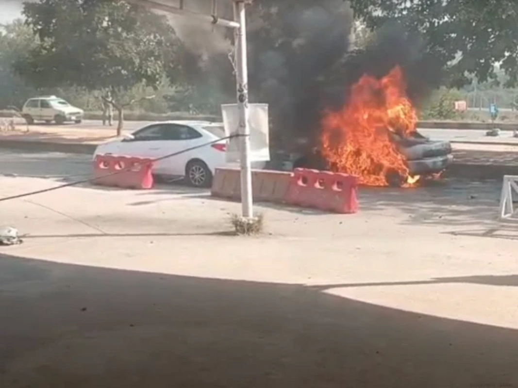 Взрыв у здания суда в Исламабаде: погибли 12 человек-ВИДЕО