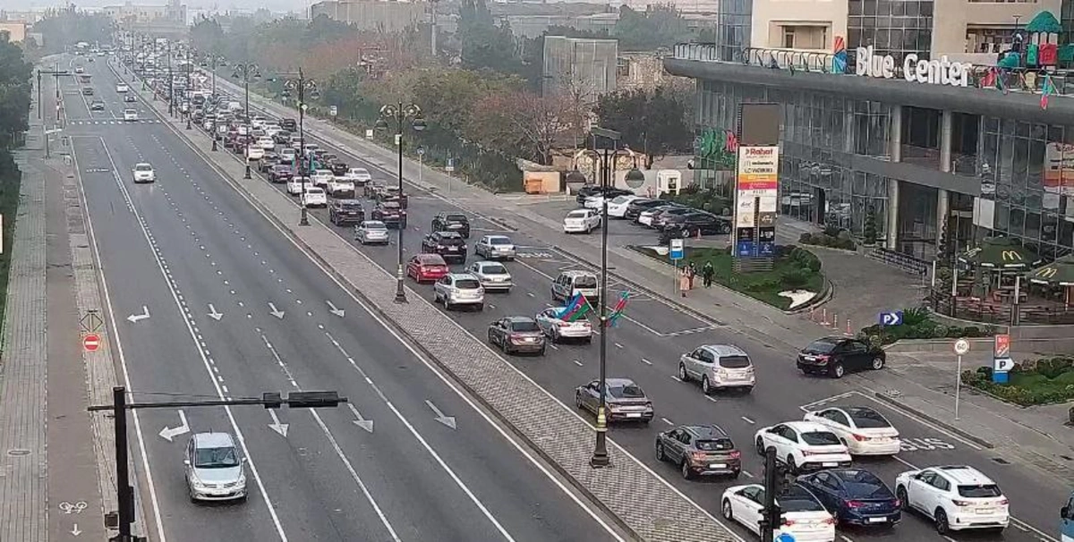 Bakının bu küçələrində sıxlıq var - SİYAHI