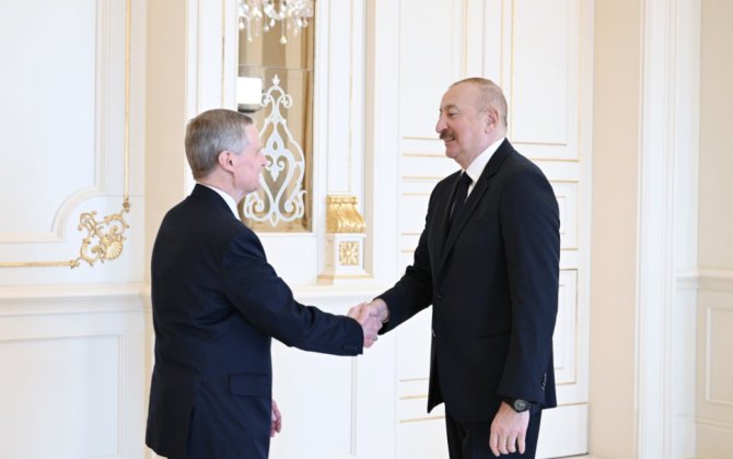 İlham Əliyev ABŞ-nin İsa Məsihin Sonuncu Gün Müqəddəsləri Kilsəsinin nümayəndə heyətini qəbul edib - FOTO