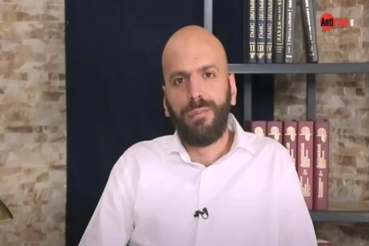 Ermənistanda Serj Sarkisyanla əlaqədar daha bir jurnalist saxlanılıb