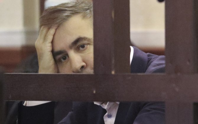 Саакашвили попросил Зеленского присвоить ему статус пленного